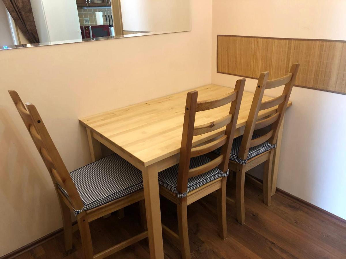 Byt S Krasnou Vyhlidkou Na Hotel Imperial Карловы Вары Экстерьер фото